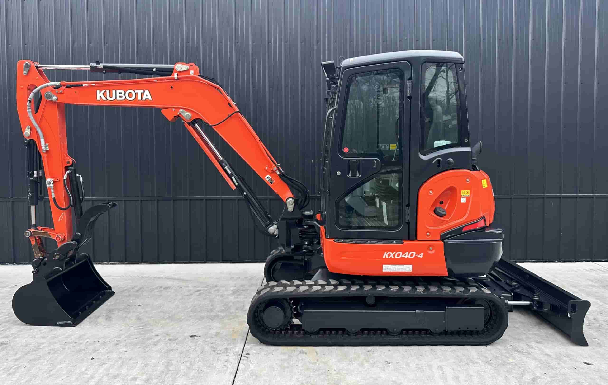 2019 KUBOTA KX040-4
